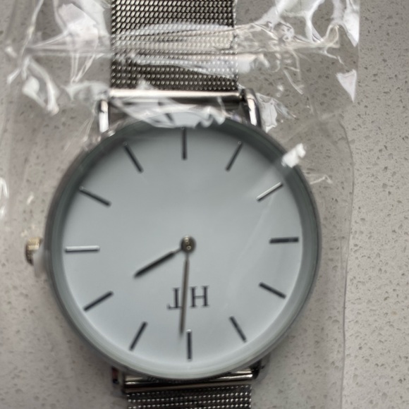 Harry Taylor Watch - Picture 3 of 5